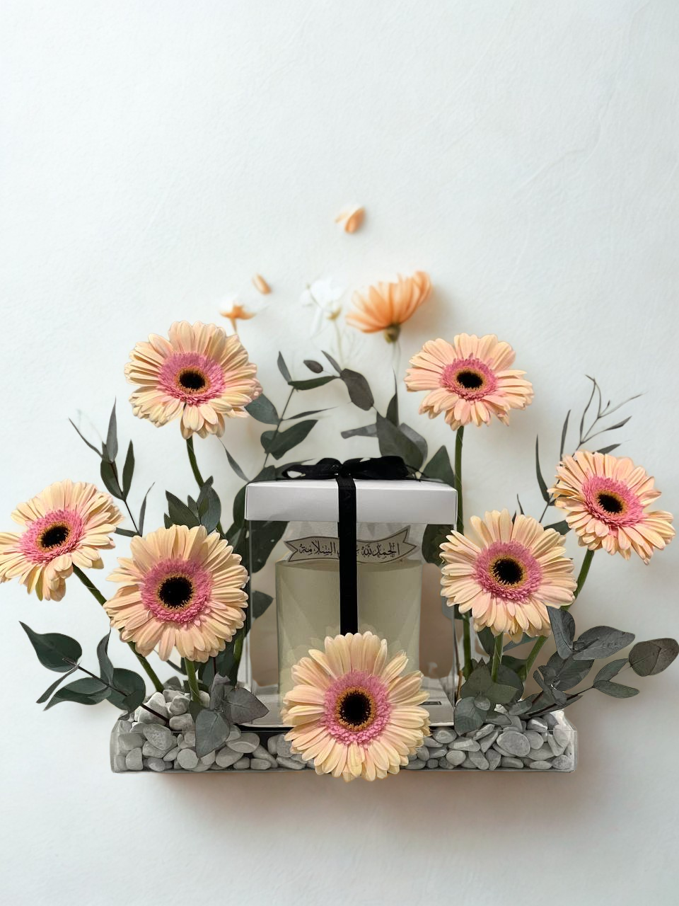 Blush Gerbera Serenity Candle Tray – “Blooming Calm”